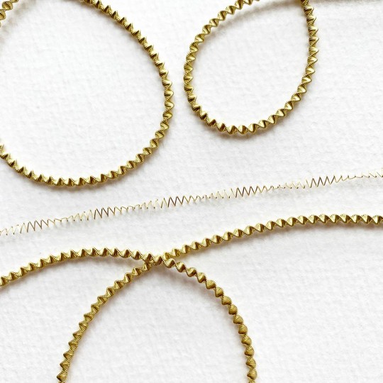 Authentic German Bouillion Zig Zag Crinkle Wire ~ 3 mm Gold