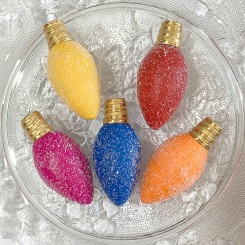 Spun Cotton Crafts ~ Christmas Light Bulb Ornaments