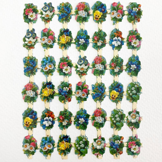 Miniature Flower Bouquet Scraps ~ Germany