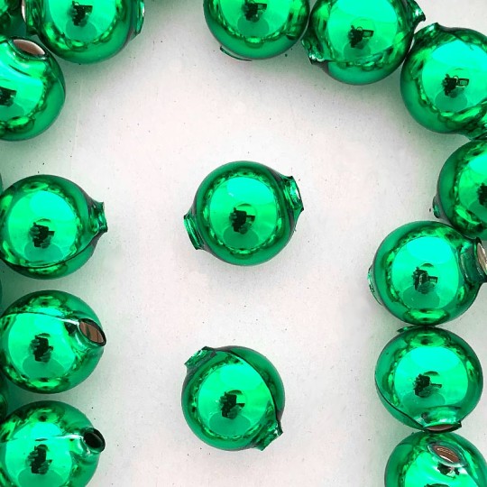 8 Green Round Glass Beads 18 mm ~ Czech Republic