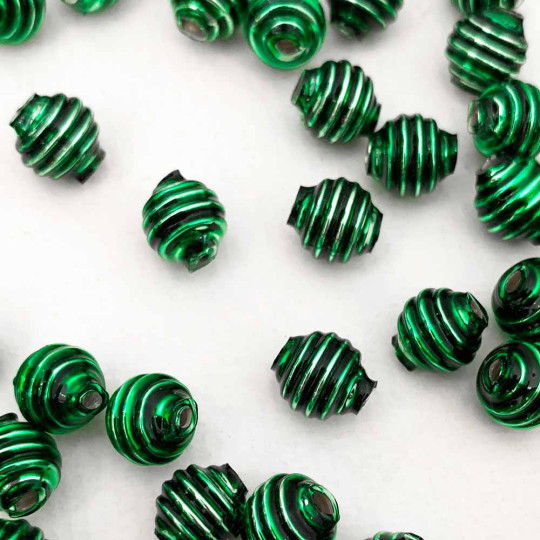 15 Green Ribbed Round Glass Beads ~ 8mm Beads for Glass Christmas Garlands