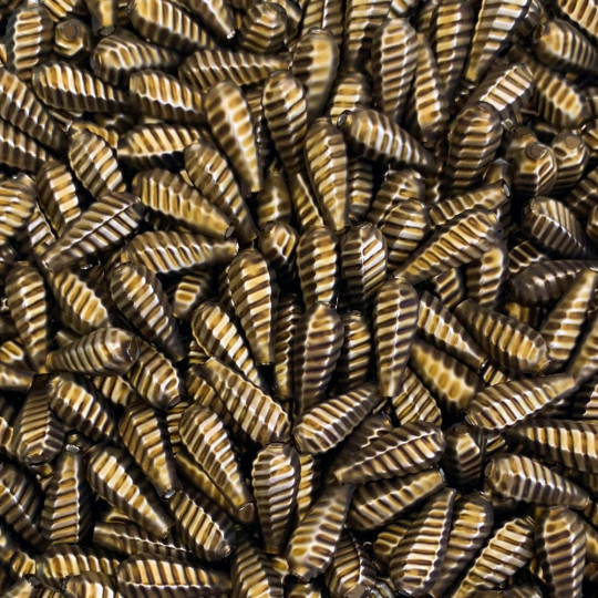 10 Matte Dark Olive Ribbed Drop Blown Glass Beads 3/4" ~ Czech Republic