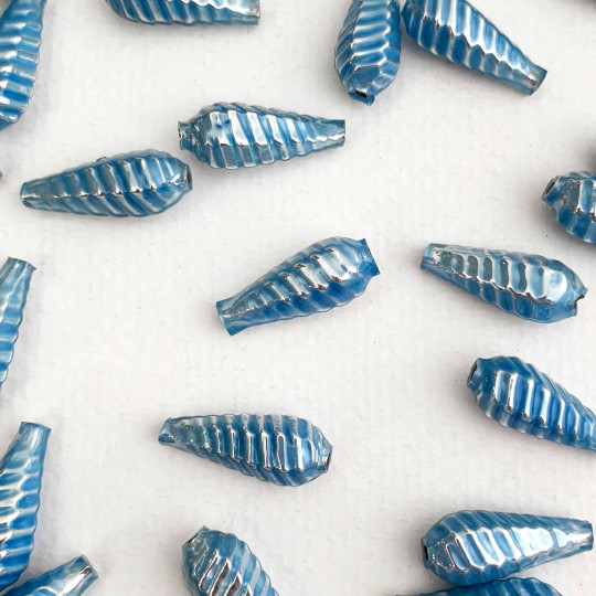 10 Pearl Light Blue Ribbed Drop Blown Glass Beads 3/4" ~ Czech Republic