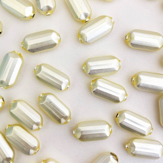 8 Matte Pale Yellow Emerald Cut Blown Glass Beads .875" ~ Czech Republic