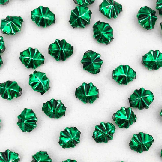 8 Small Green Starburst Blown Glass Beads .5" ~ Czech Republic