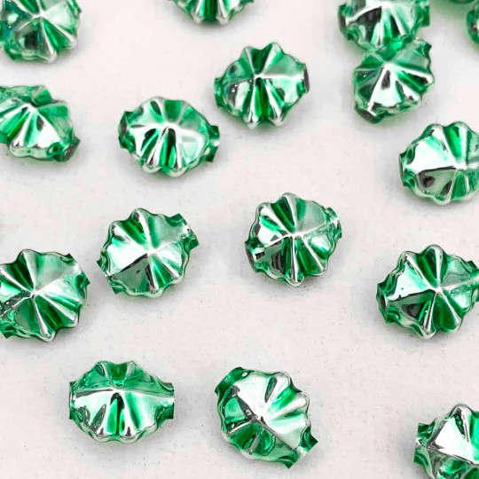 8 Small Light Green Starburst Blown Glass Beads .5" ~ Czech Republic