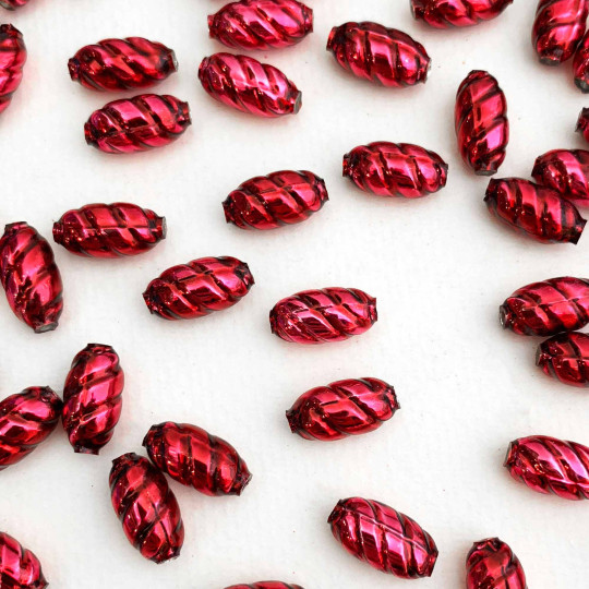 10 Blackberry Twisted Oval Glass Beads 14mm ~ Czech Republic