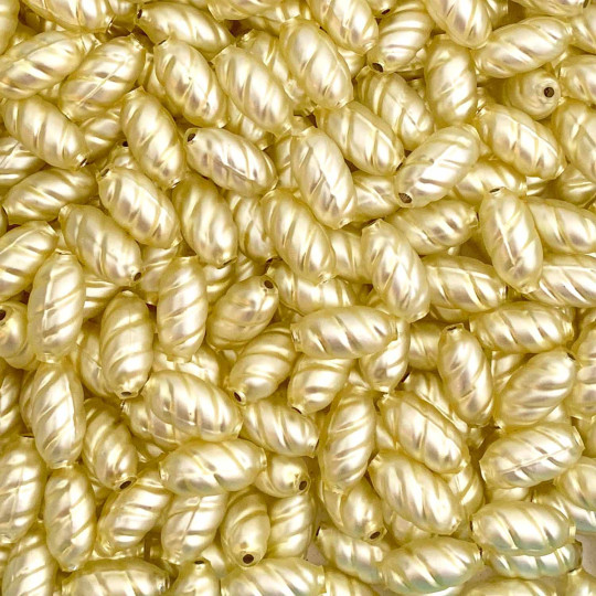 10 Matte Pale Yellow Twisted Oval Glass Beads 14mm ~ Czech Republic