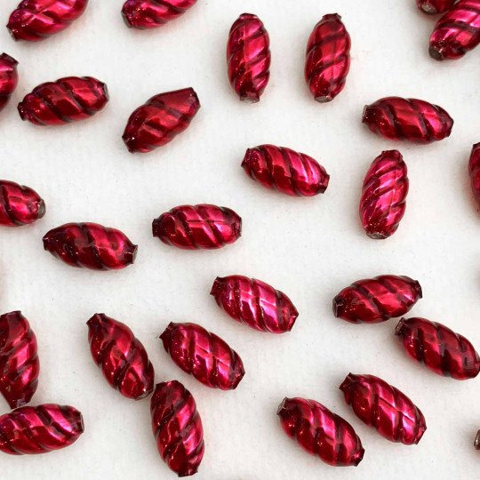 10 Pearl Blackberry Twisted Oval Glass Beads 14mm ~ Czech Republic