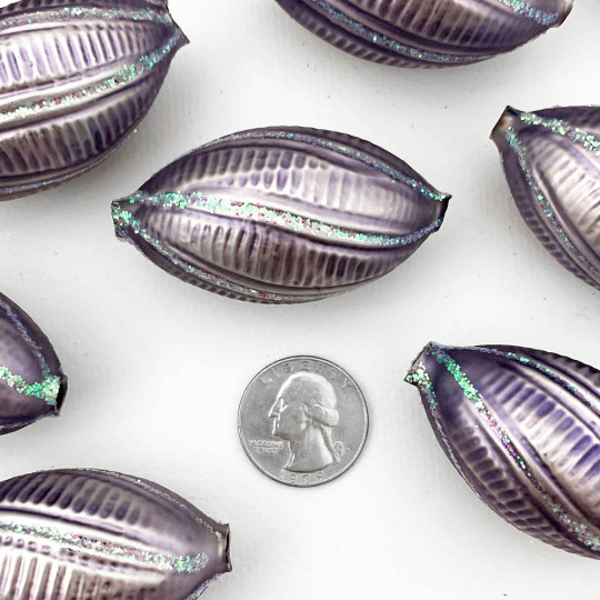 1 Lavender Fancy Twist Glass Garland Bead ~ 2-1/4"