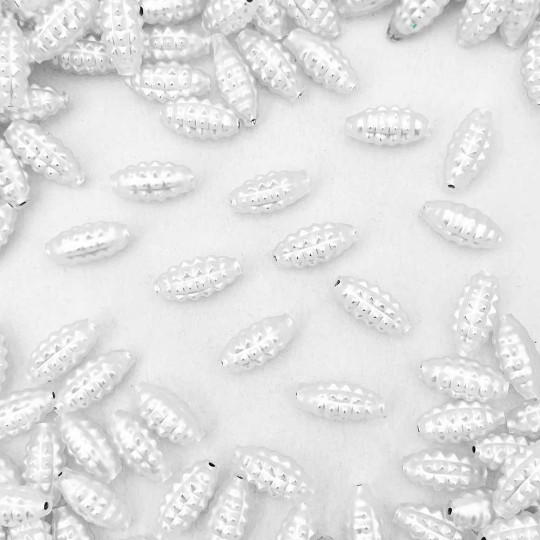 10 Matte White Bumpy Olive Glass Beads 14mm ~ Czech Republic