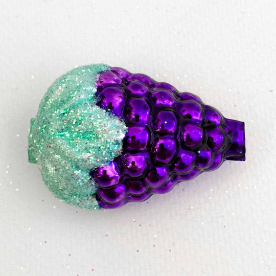Extra Large Purple Glittered Grapes Figural Glass Garland Bead ~ 2-1/8"