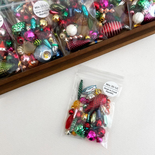 Glass Garland Beads Mixed Pack ~ 30 beads ~ Random Assortment + 1 Large Bead