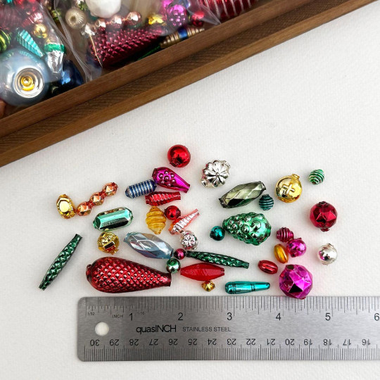 Glass Garland Beads Mixed Pack ~ 30 beads ~ Random Assortment + 1 Large Bead