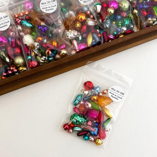 Glass Garland Beads Mixed Pack ~ 30 beads ~ Random Assortment