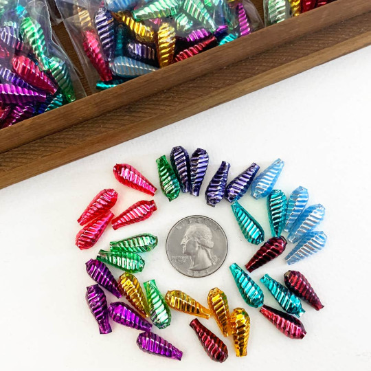 Ribbed Drop Glass Garland Beads Mixed Pack ~ 32 beads ~ Gem Mix