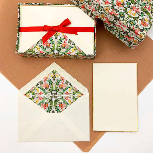 Italian Stationery Folded Card Set ~ 10 Cards + 10 envelopes ~ Rossi Tiled Florentine with Gold Highlights