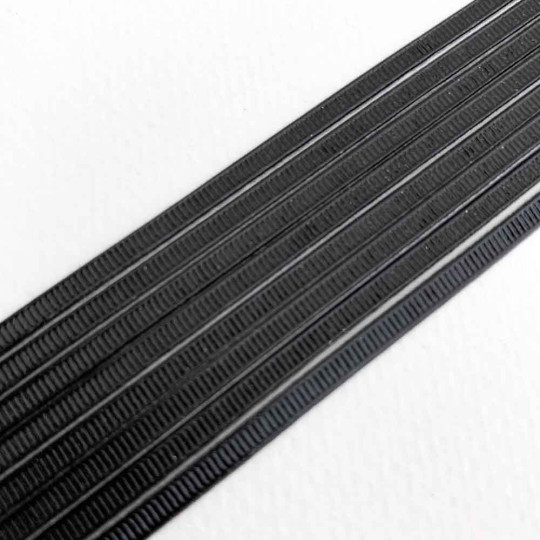 Super Petite Black Ribbed Dresden Trim ~ 1/8" wide