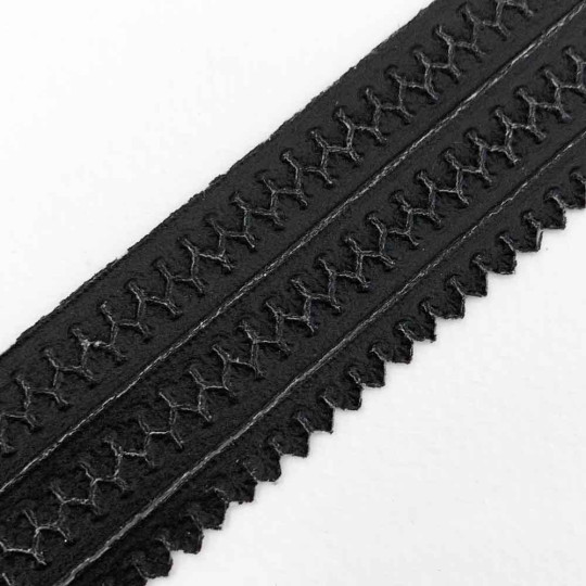 Black Miniature Beaded Fleur de Lis Dresden Trim ~ 3/16"