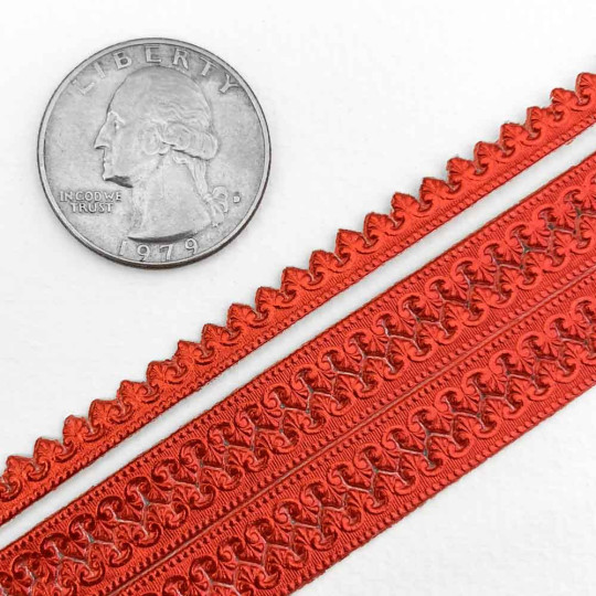 Red Miniature Beaded Fleur de Lis Dresden Trim ~ 3/16"