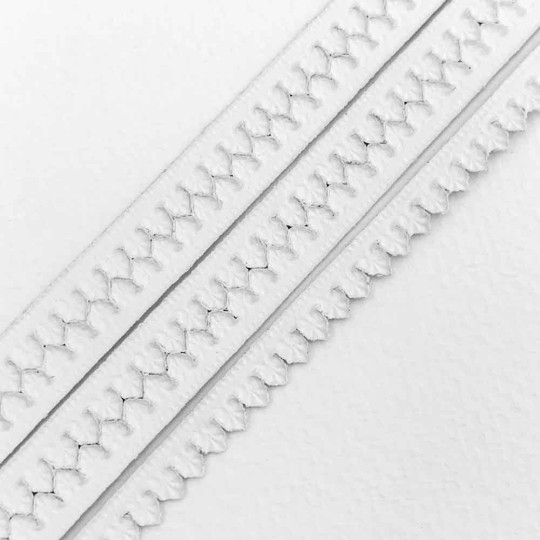 Silver Miniature Beaded Fleur de Lis Dresden Trim ~ 3/16"