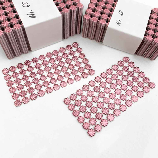 Pink Classic Dresden Stars ~ 132