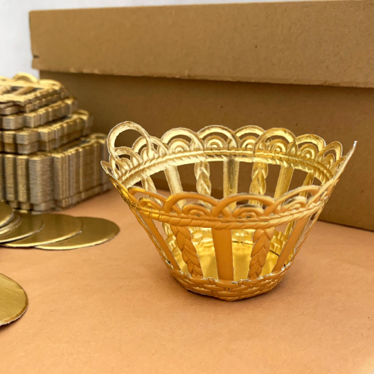 Gold Dresden Foil Paper Round Basket ~ 1