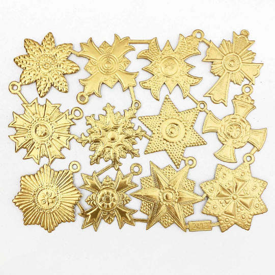 Medium Gold Dresden Foil Medallions ~ 12 Assorted