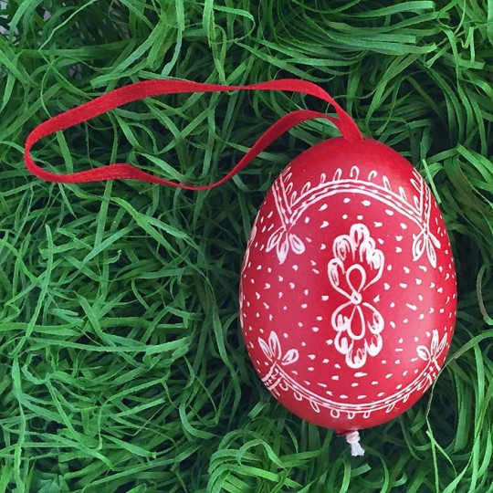 Red and White Folkloric Eastern European Egg Ornament ~ Handmade in Slovakia ~ Wax Etched
