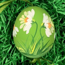 Green Daisies Eastern European Floral Egg Ornament ~ Handmade in Slovakia