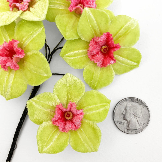 5 Velvet Fabric Narcissus ~ Czech Republic ~ Light Green + Pink