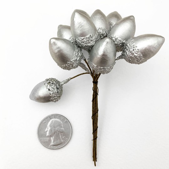 10 Matte Silver Lacquered Acorns ~ 7/8" ~ Czech Republic