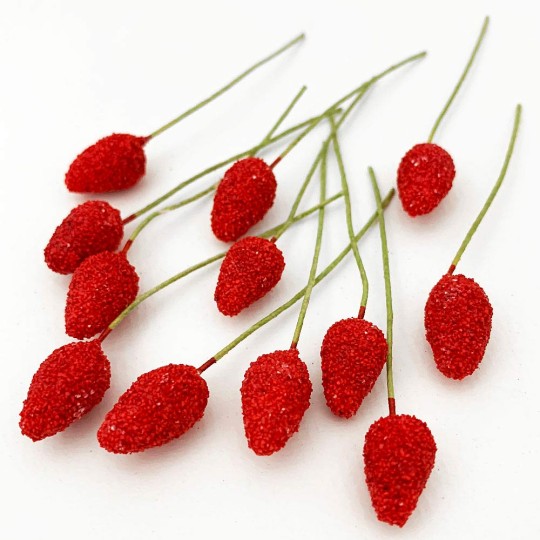 12 Mini Red Berries Vintage Old Stock Millinery Fruit ~  1/2"