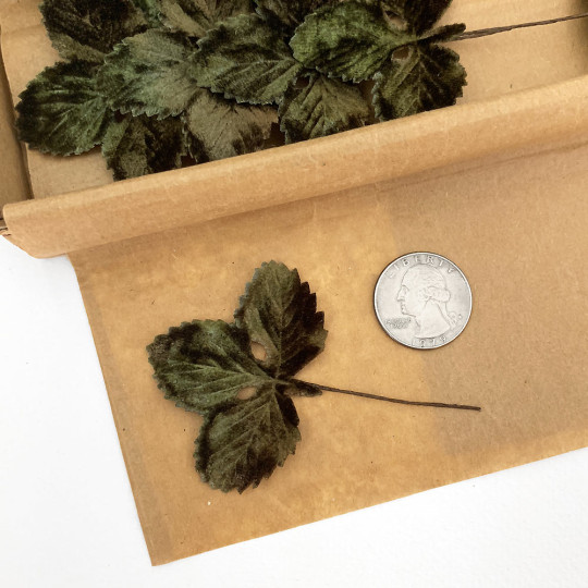 Set of 12 Velvet Strawberry Leaves ~ DARK GREEN SHADED