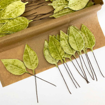 Set of 12 Velvet Rose Leaves ~ MEDIUM GREEN