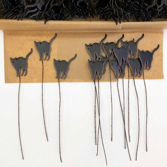 Arched Black Cats Lacquered Craft Picks ~ Bundle of 12 Retro-Style Halloween Picks
