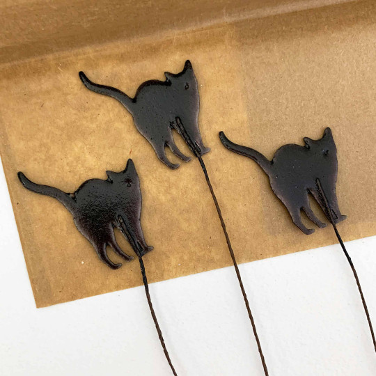 Arched Black Cats Lacquered Craft Picks ~ Bundle of 12 Retro-Style Halloween Picks