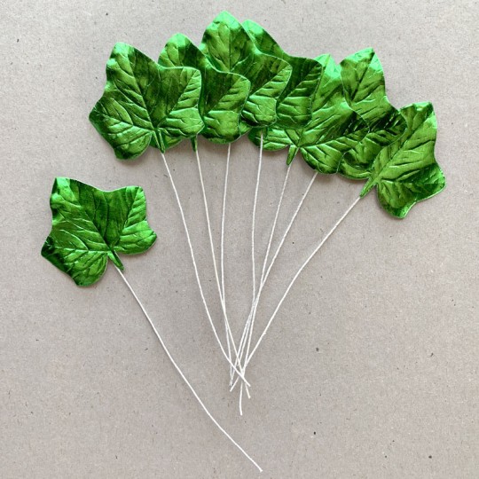 Set of 8 Green Foil Ivy Leaves ~ Czech Repub.