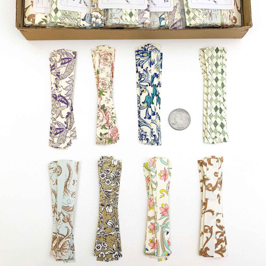 Petite Paper Chain Garland Fancy Italian Paper Strips ~ Pastel Mix