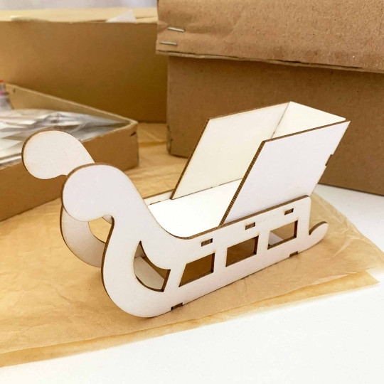 Retro Style Paper Sleigh Assembly Kit