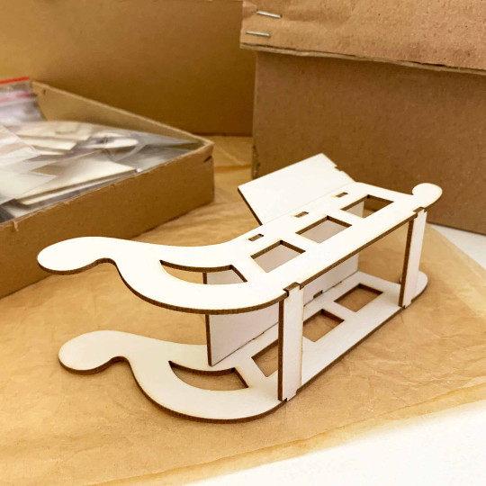 Retro Style Paper Sleigh Assembly Kit