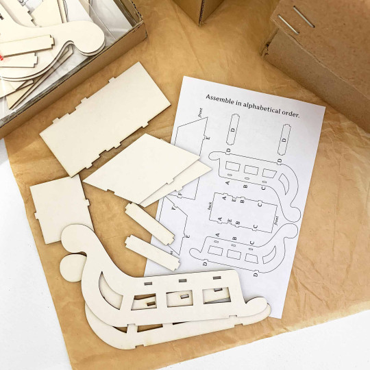 Retro Style Paper Sleigh Assembly Kit