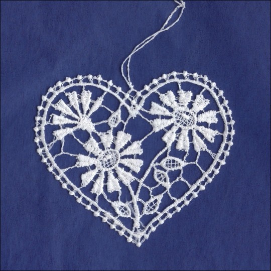 White Lace Daisies Heart Ornament ~ 3" 