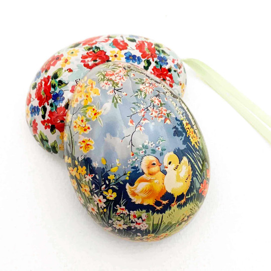 Nostalgic Ducklings Metal Easter Egg Tin and Ornament ~ 2-3/4" tall