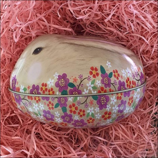 Blonde Bunny and Flowers Metal Easter Egg Tin ~ 4-1/4" tall