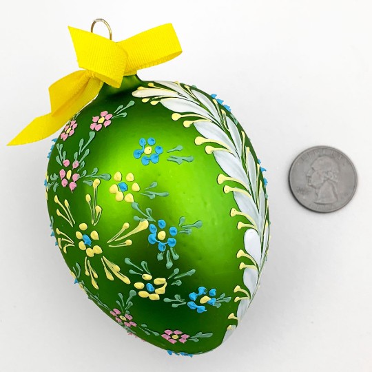 XL Folkloric Green Egg with Flowers Blown Glass Ornament ~ Czech Republic ~ 3-3/4" tall