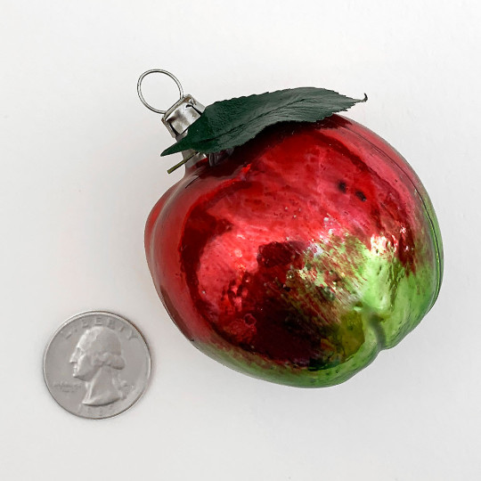 Apple with Leaf Blown Glass Christmas Ornament ~ Germany ~ 2-1/4" tall