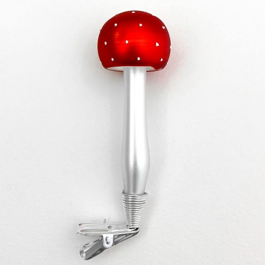 Blown Glass Red Clipping Mushroom Ornament ~ Czech Repub. ~ 3-3/4" tall
