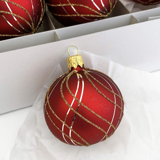 Burgundy Retro Ball Glass Ornament ~ Czech Republic ~ 2-1/4" across