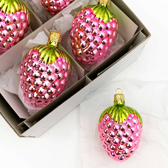 Light Pink Berry Blown Glass Ornament ~ Czech Republic ~ 2-3/8" tall